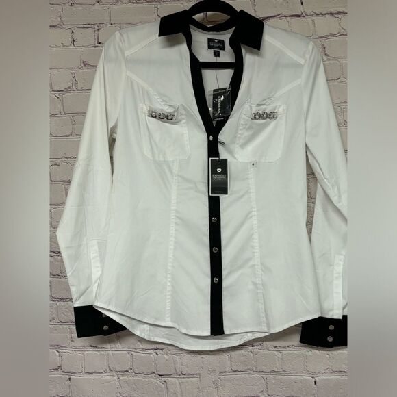 NWT Express The Essential Shirt White Black Trim Silver Hardware Button Up Top S - Picture 1 of 8